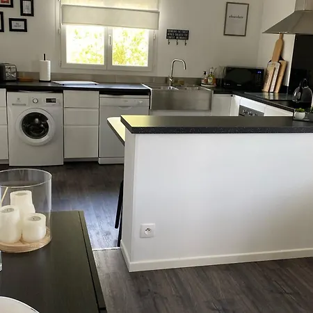 Maison Familiale A Biscarrosse, Pres Des Commerces, Avec Terrasse Et Wifi, Pour 6 Personnes - Fr-1-319-618 *